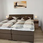 Eifellounge Apartament *