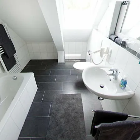 Eifellounge Apartment *