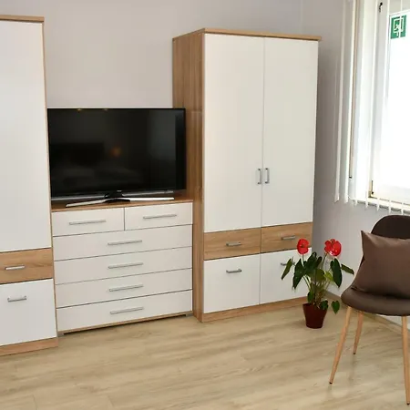 Eifellounge مونشاو