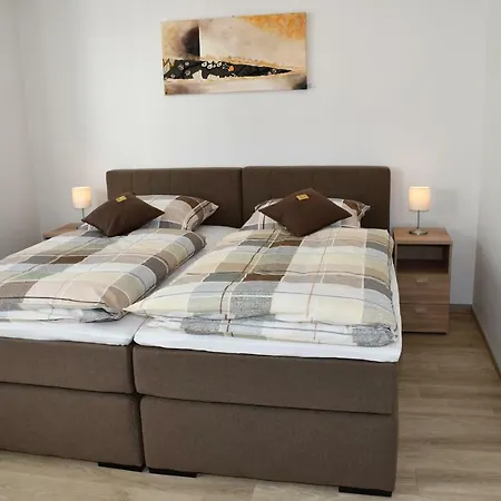 Eifellounge Apartment *